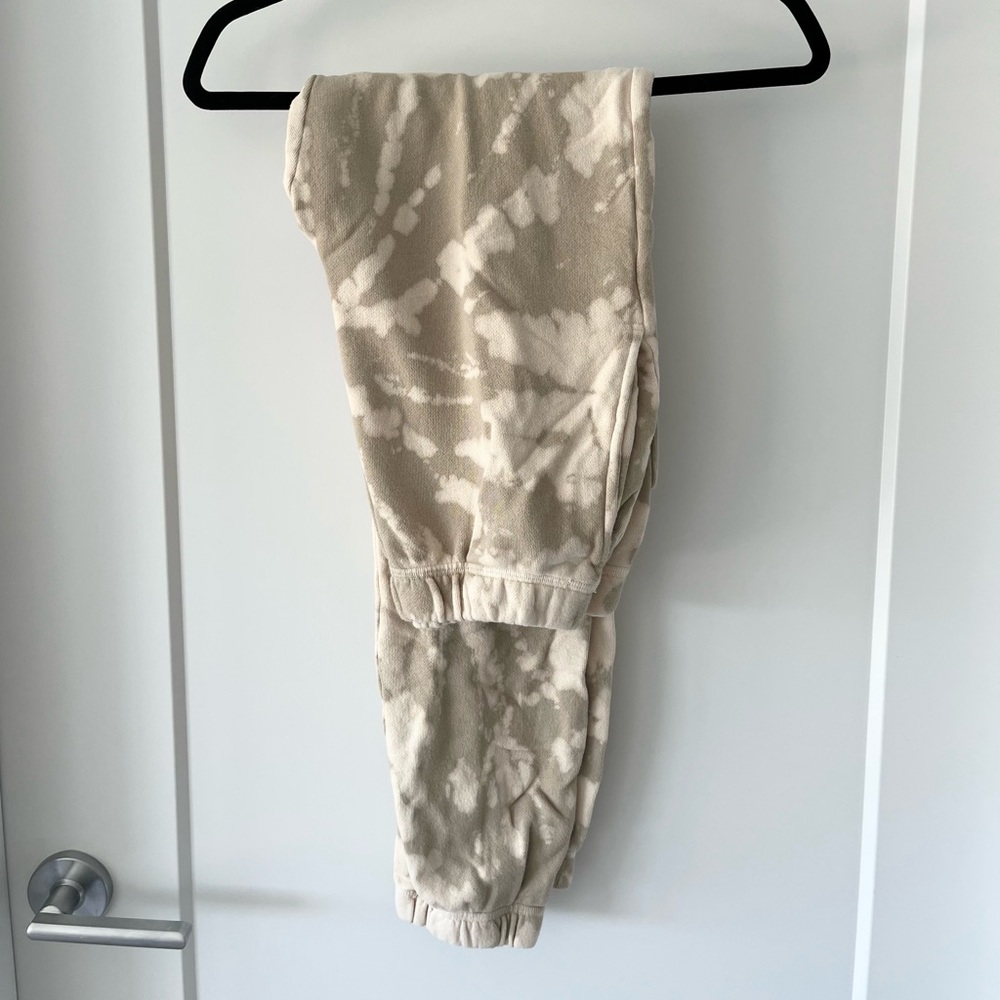 NEW! Lulus mellow moment lounge joggers